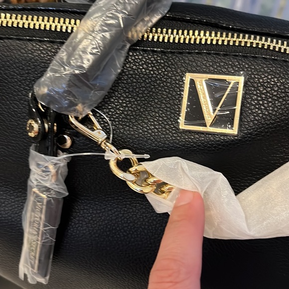 Black mid size VS purse with gold hardware - Picture 3 of 5